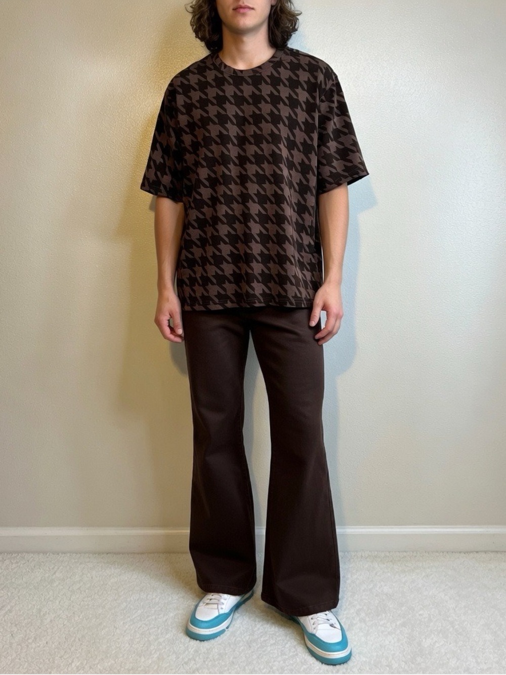 Men’s XXL Brown Houndstooth Pattern Sheer Crewneck Shirt